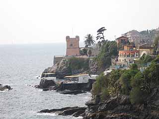  إيطاليا:  Liguria:  جنوة:  
 
 Nervi